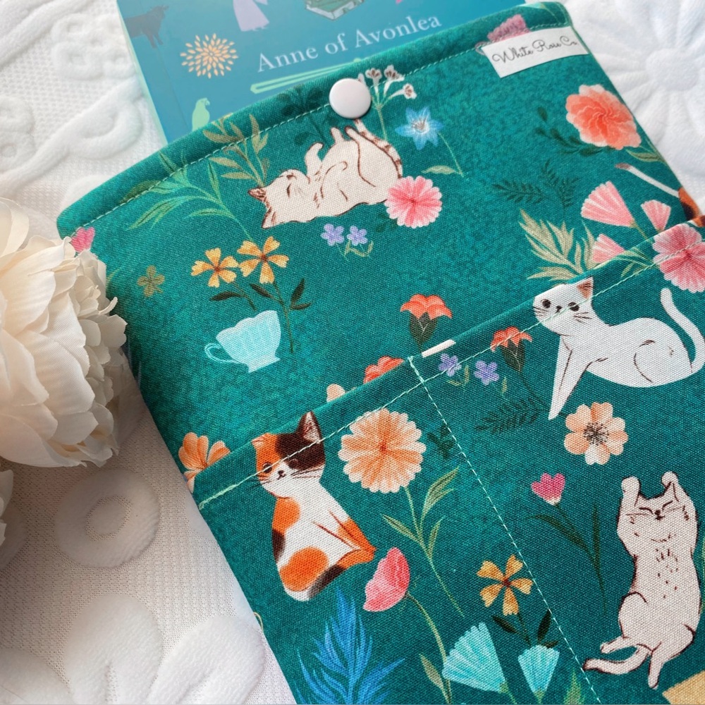 Medium Book Sleeve (Handmade) ~ White Rose Co.